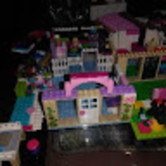 Meet your Posher, Amanda - Picture 1 of 1